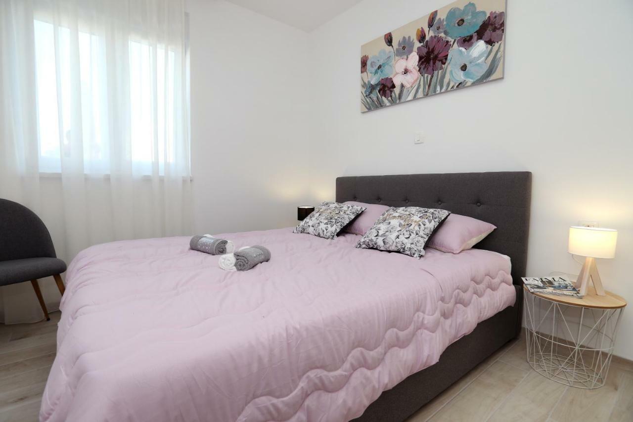 Apartment Little Marijeta Trogir Extérieur photo