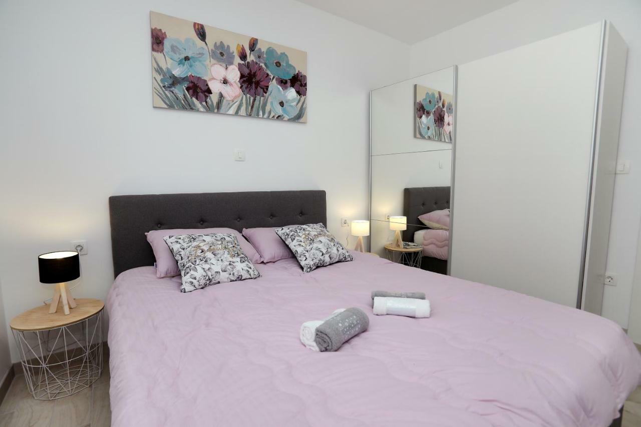 Apartment Little Marijeta Trogir Extérieur photo
