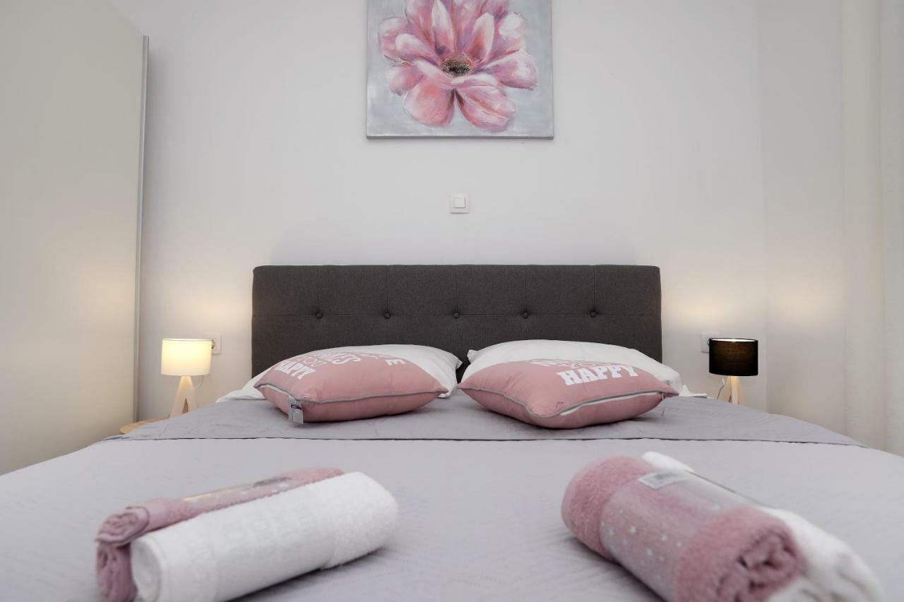 Apartment Little Marijeta Trogir Extérieur photo